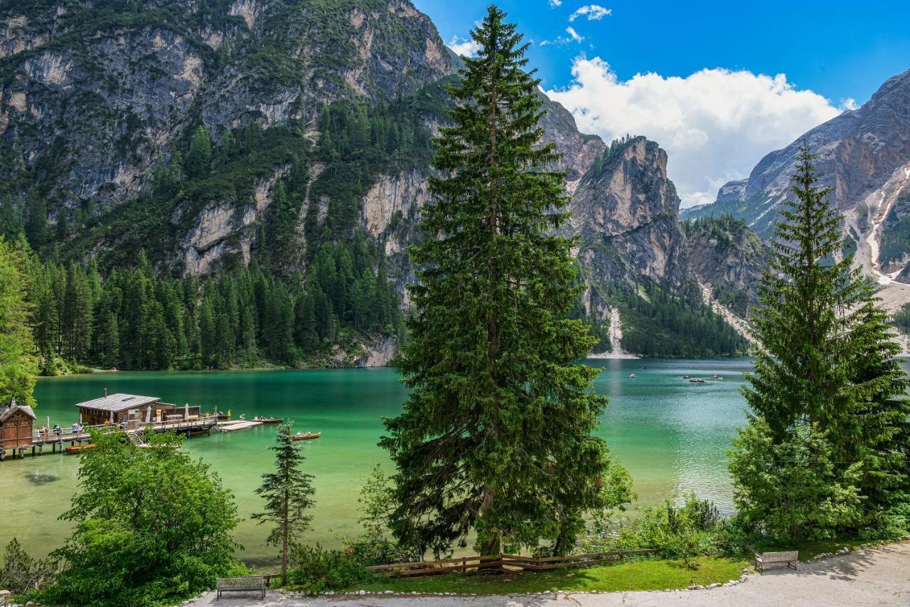 Hotel Lago Di Braies Braies  Εξωτερικό φωτογραφία